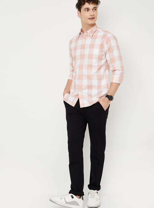 Men Solid Slim Fit Chinos