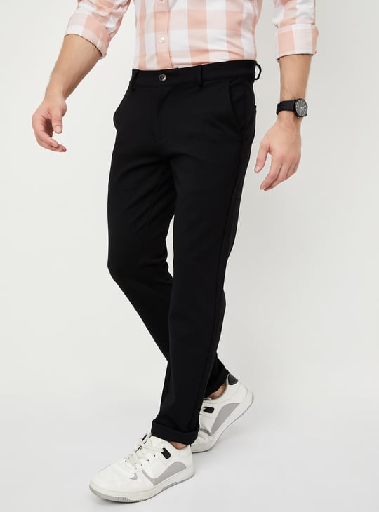 Men Solid Slim Fit Chinos