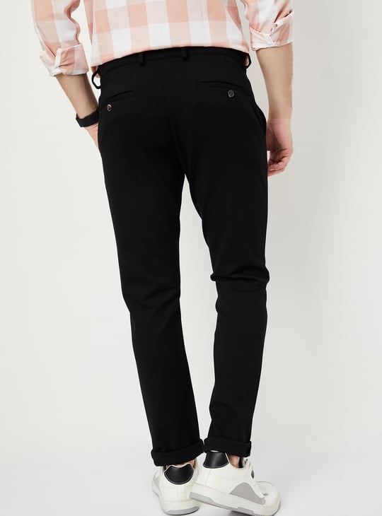Men Solid Slim Fit Chinos
