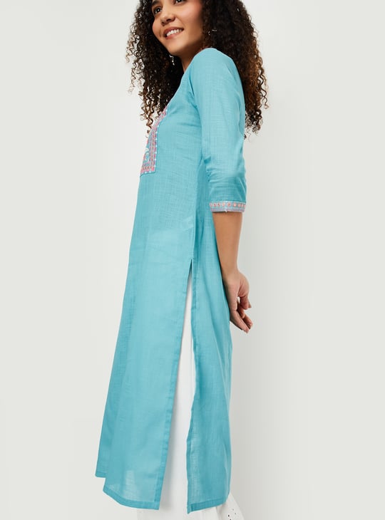 Women Embroidered Straight Kurta