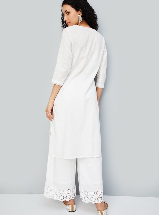 Women Embroidered Straight Kurta