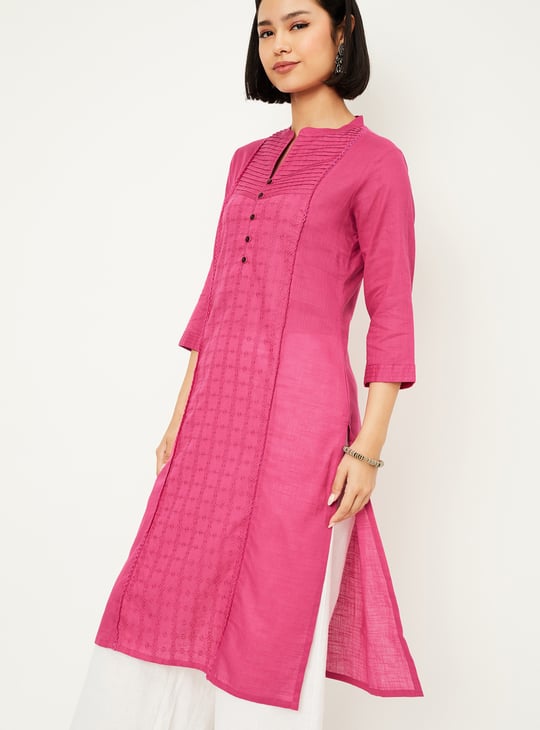 Women Embroidered Straight Kurta