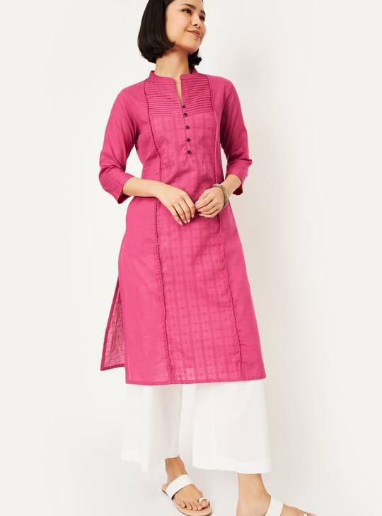 Women Embroidered Straight Kurta