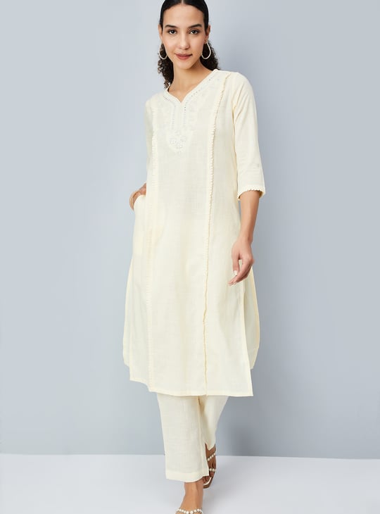 Women Embroidered Kurta Set