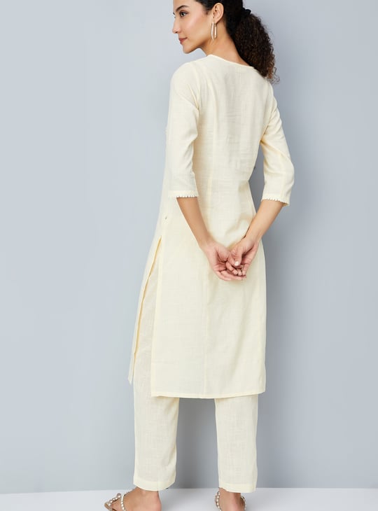 Women Embroidered Kurta Set