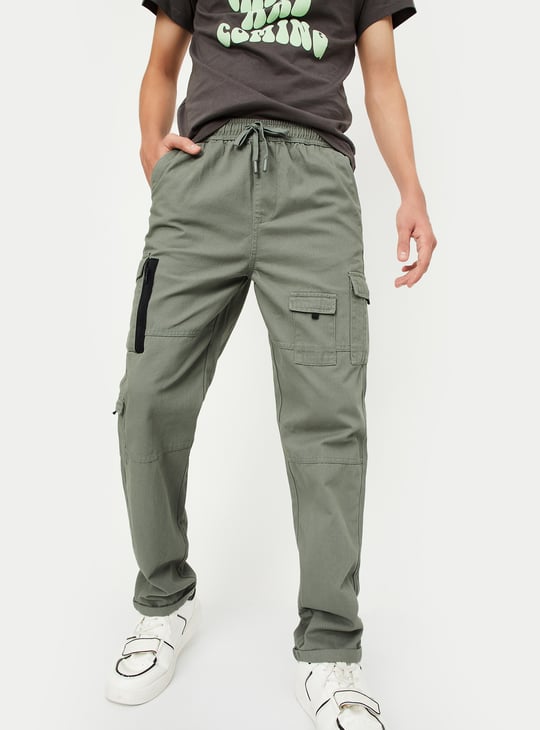 Boys Textured Loose Fit Cargo Trousers