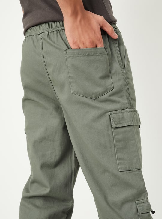 Boys Textured Loose Fit Cargo Trousers