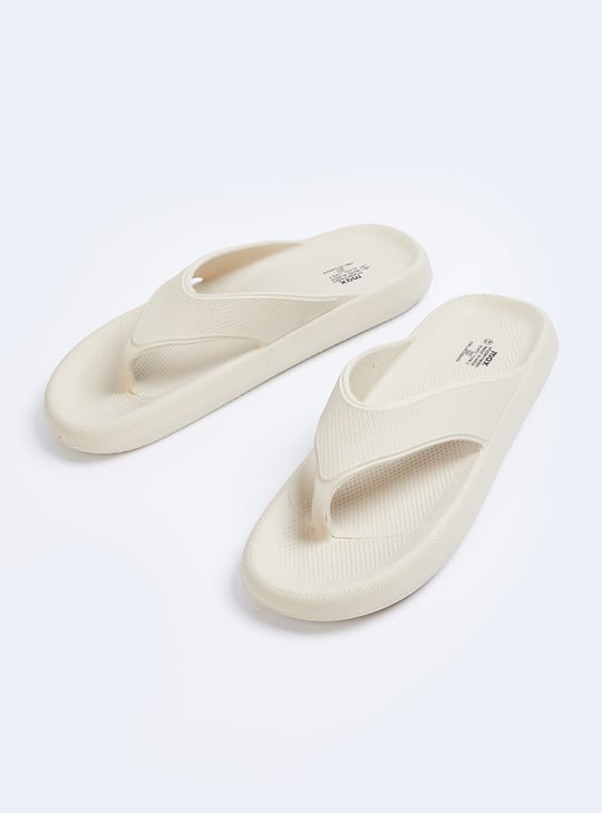 Women T-Strap Flip Flops