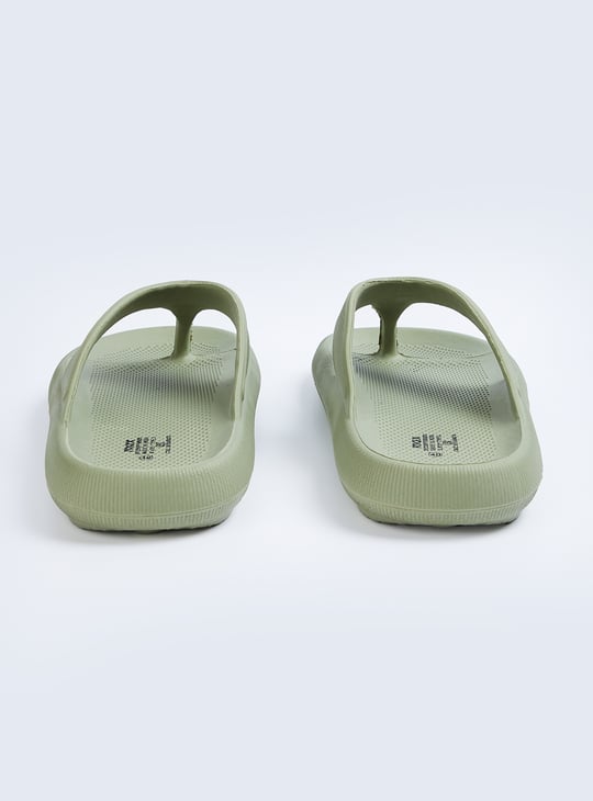 Women T-Strap Flip Flops