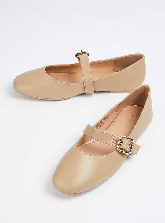 Women Solid Mary Janes