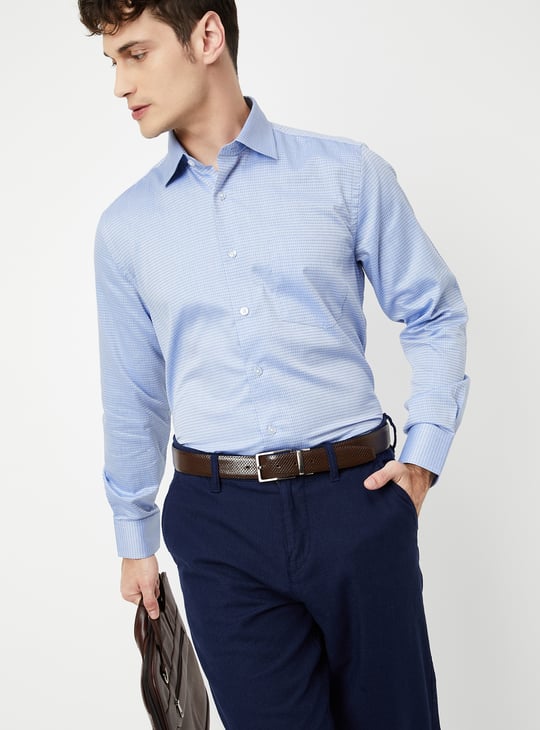 Men Structured Slim Fit Formal Shirt