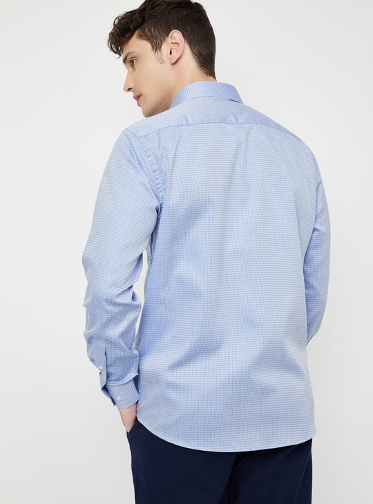 Men Structured Slim Fit Formal Shirt