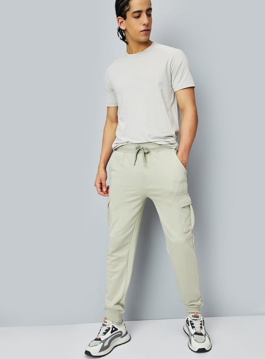 Men Solid Cargo Joggers