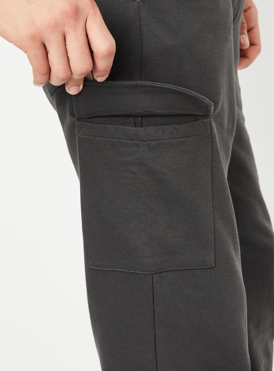 Men Solid Cargo Joggers