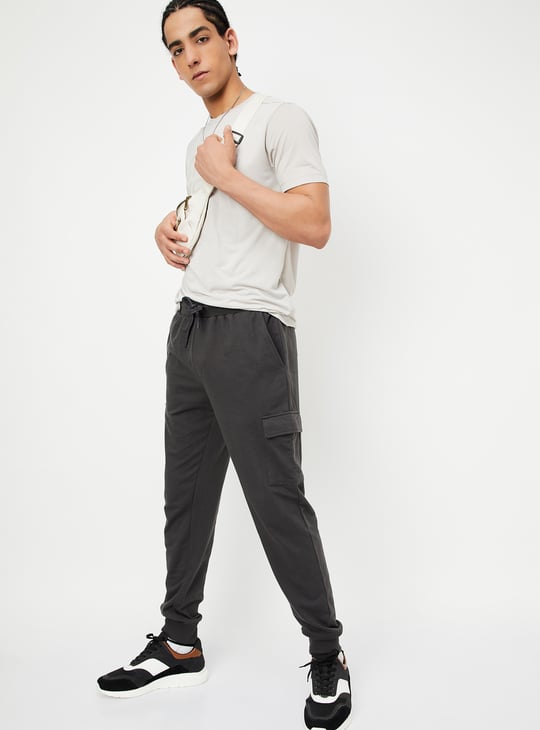 Men Solid Cargo Joggers