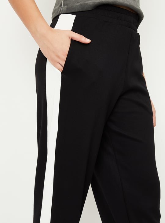 Women Side Taped Sports Joggers