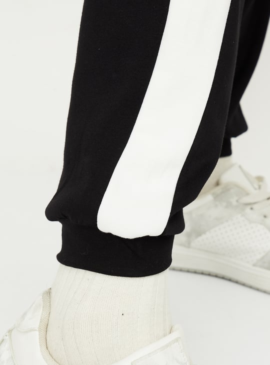 Women Side Taped Sports Joggers