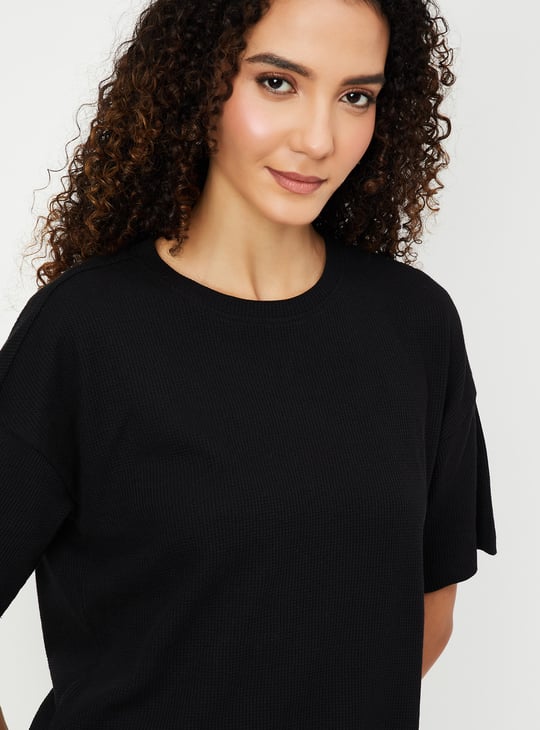 Women Textured T-shirt