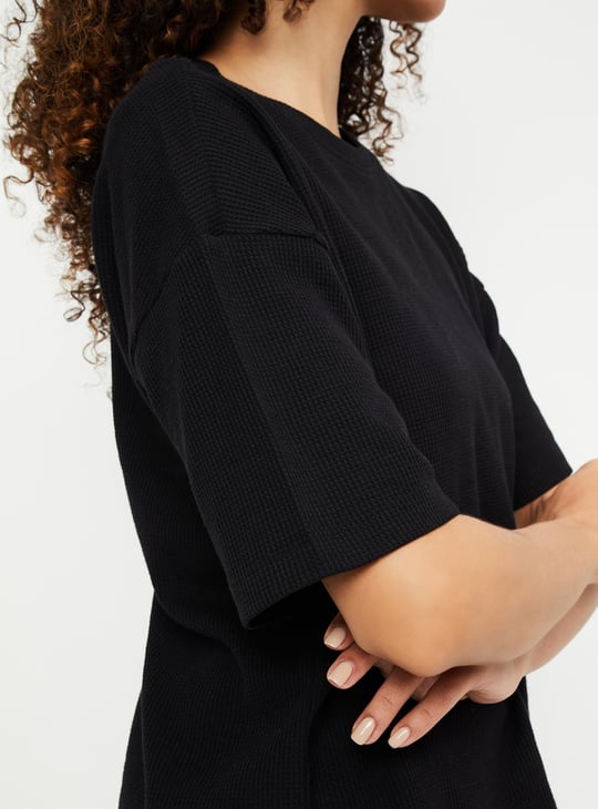 Women Textured T-shirt