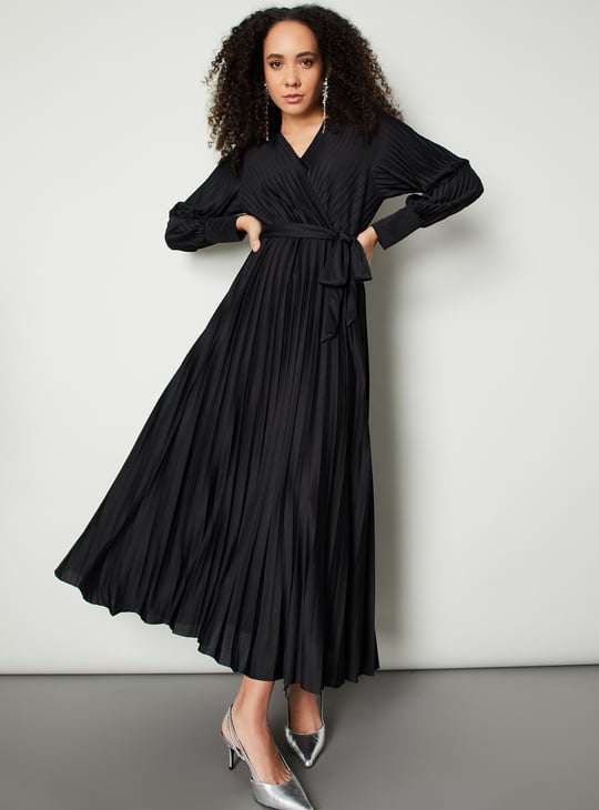 Women Pleated Wrap Maxi Dress