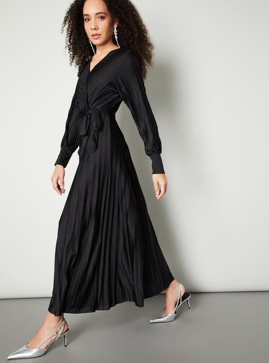 Women Pleated Wrap Maxi Dress