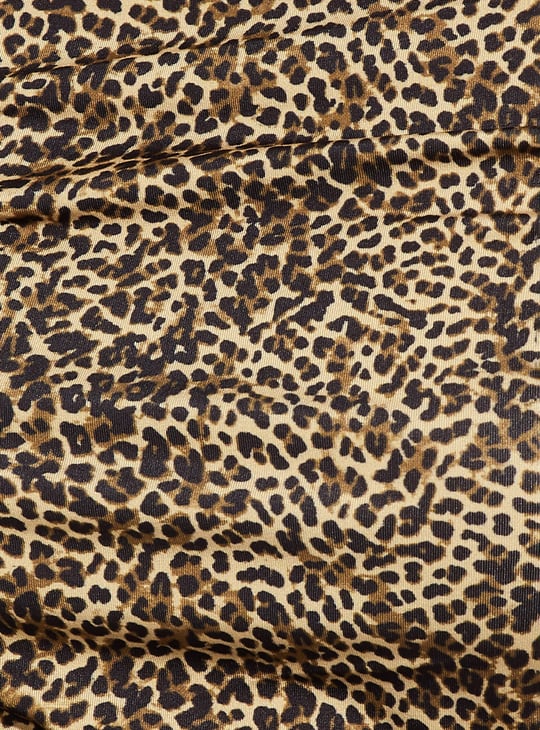URB_N Women Leopard Print Handkerchief Hem Top
