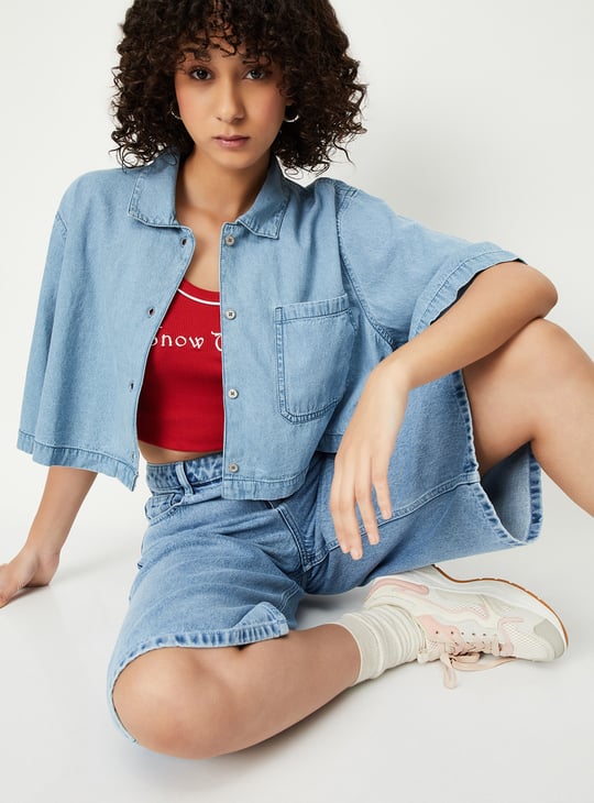 Women Solid Boxy Fit Crop Denim Shirt