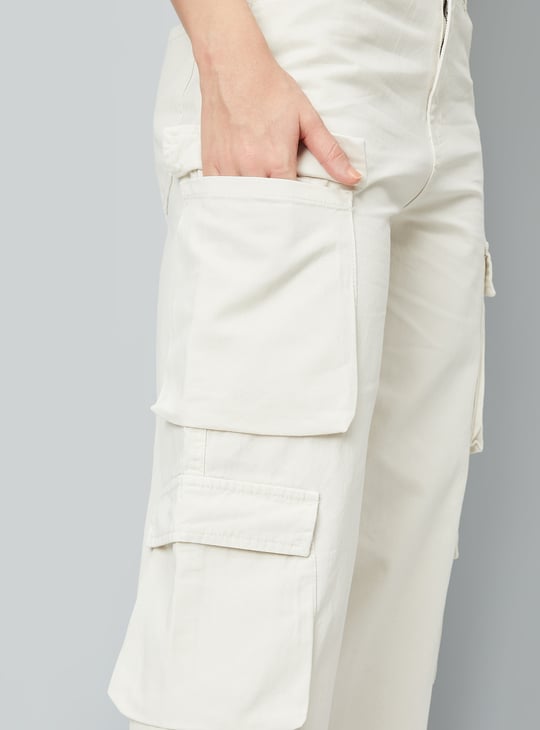 Women Solid Cargo Jeans