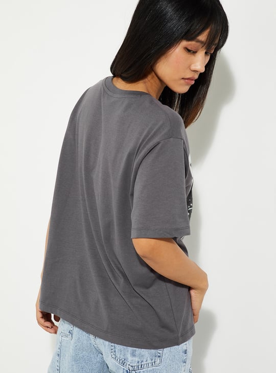 URB_N Women Relaxed Fit Graphic T-shirt