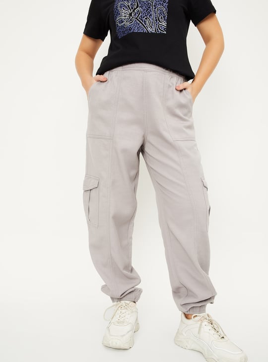 Women Textured Cargo Jogger Jeans