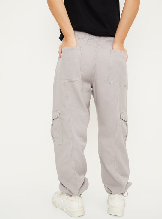 Women Textured Cargo Jogger Jeans