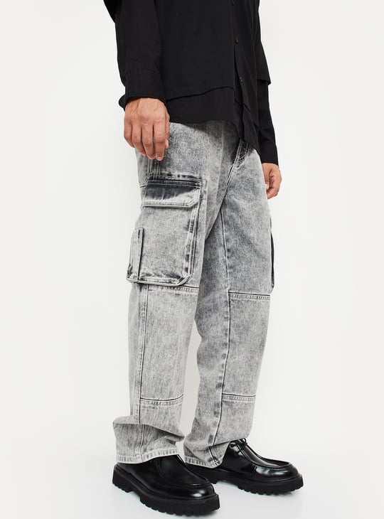 Men Washed Loose Fit Cargo Jeans