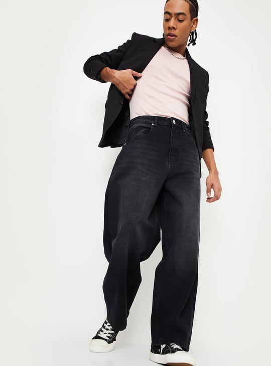 Men Washed Loose Fit Jeans