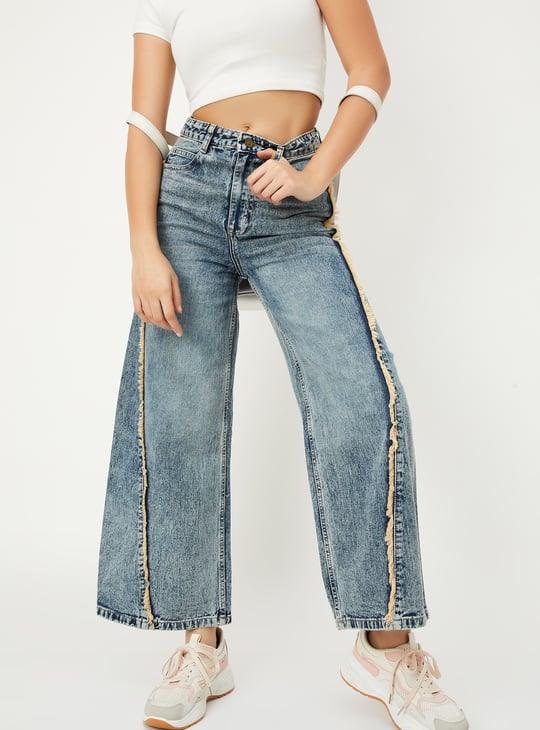 Women Frayed Trim Wide Leg Jeans
