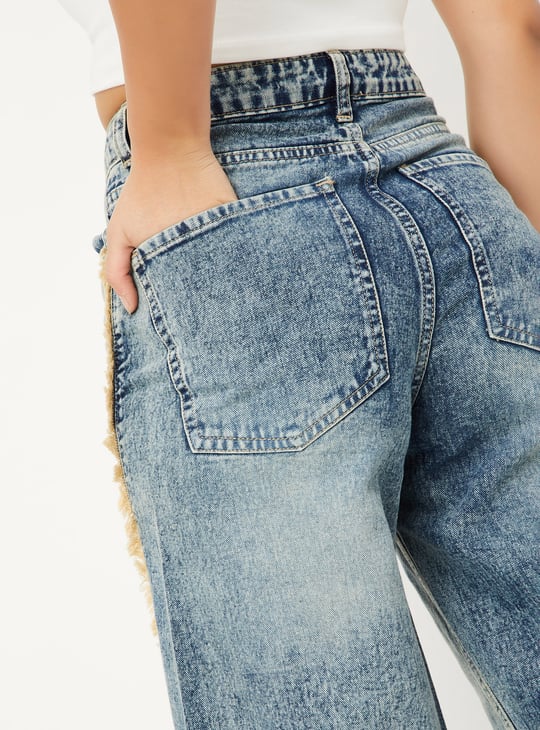 Women Frayed Trim Wide Leg Jeans