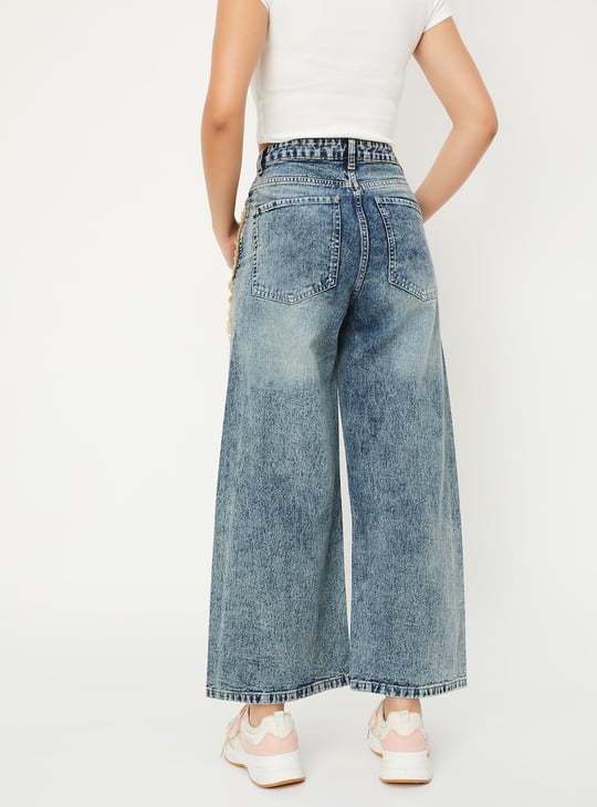 Women Frayed Trim Wide Leg Jeans