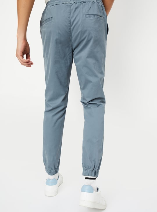 Men Solid Slim Fit Joggers