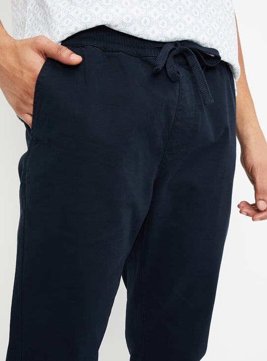 Men Solid Slim Fit Joggers