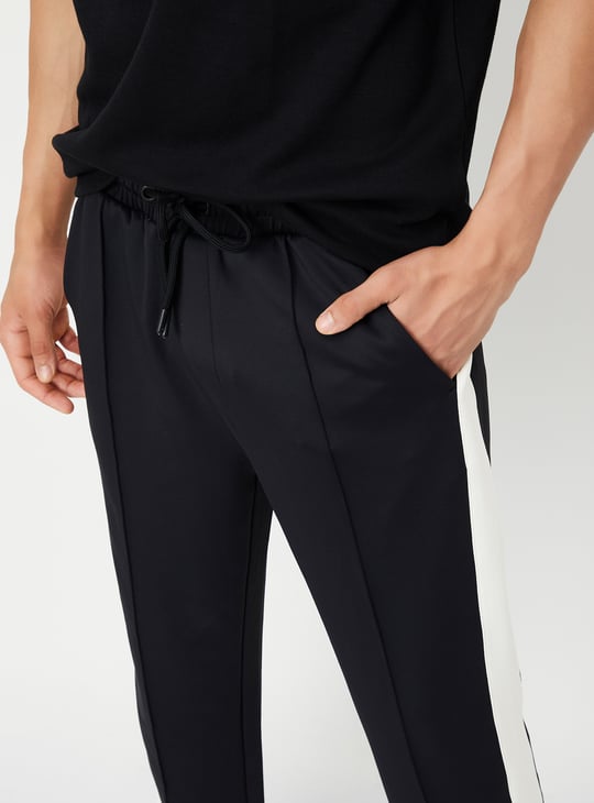 Men Side Panelled Track Pants