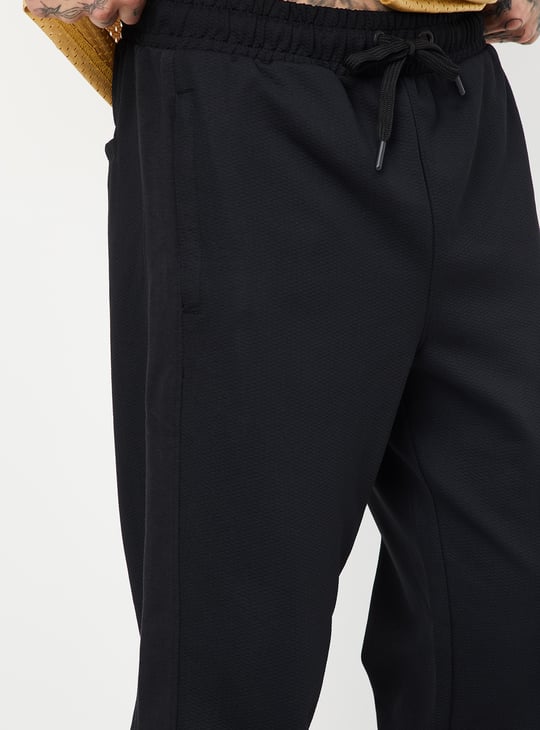 Men Knit Regular Fit Trackpant
