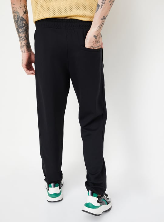 Men Knit Regular Fit Trackpant