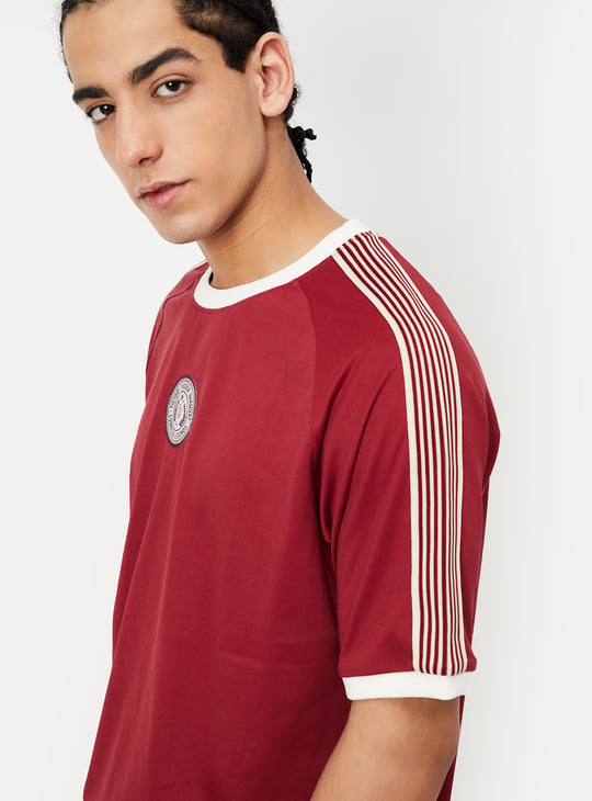 Men Shoulder Striped Oversized Sports T-shirt
