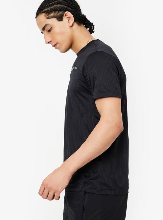 Men Textured Sports T-shirt
