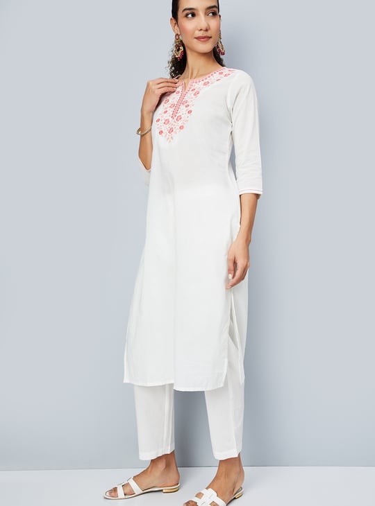 Women Embroidered Straight Kurta Set