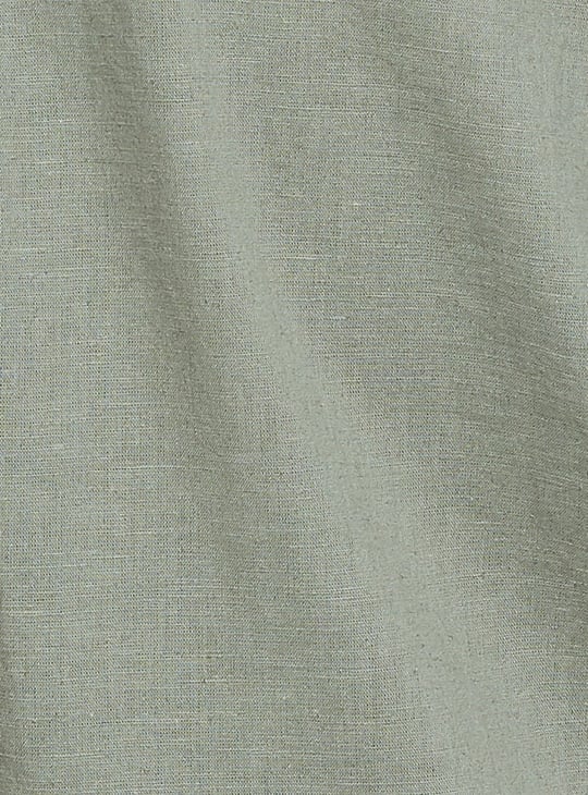 URB_N Men Textured Regular Fit Resort Linen Shirt