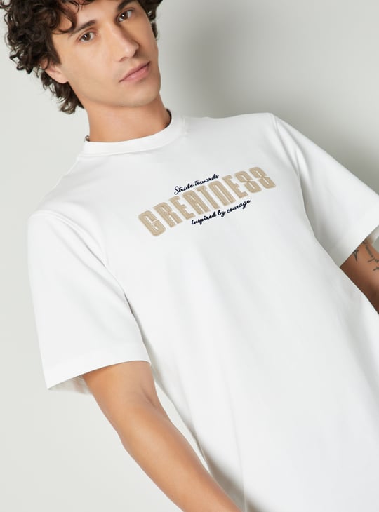 Men Text Embroidered T-shirt