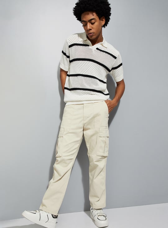 URB_N Men Textured Cargo Trousers