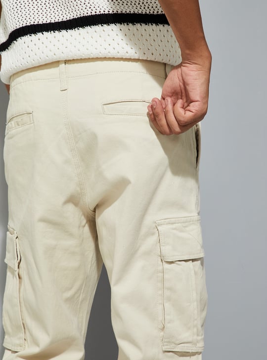 URB_N Men Textured Cargo Trousers