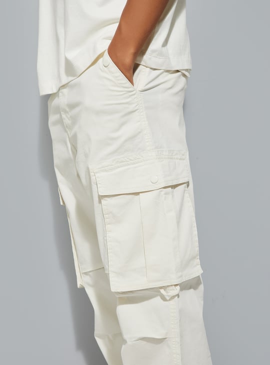 URB_N Men Textured Cargo Parachute Trousers