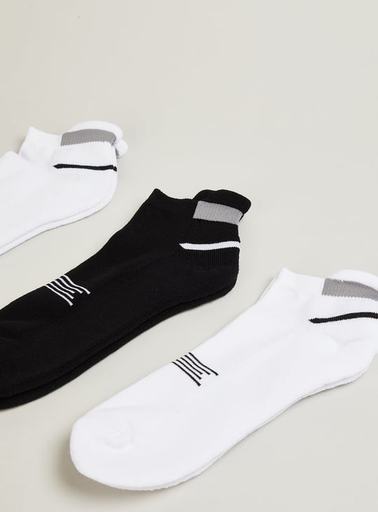 Men Striped Ankle-length Socks - Pack of 3
